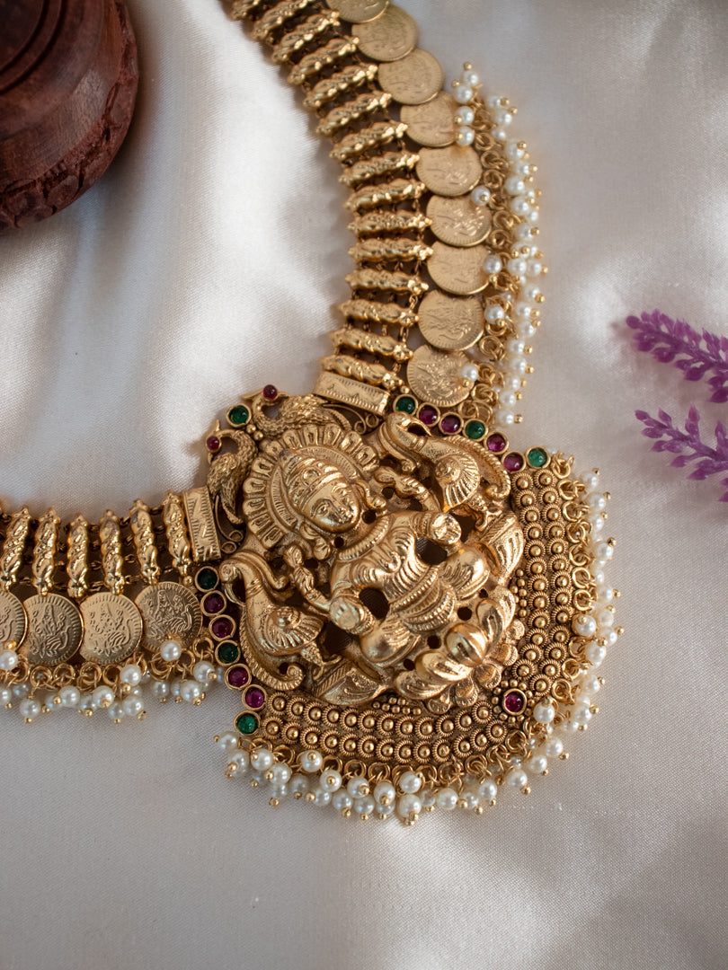 Lakshmi Short Neckpiece Set