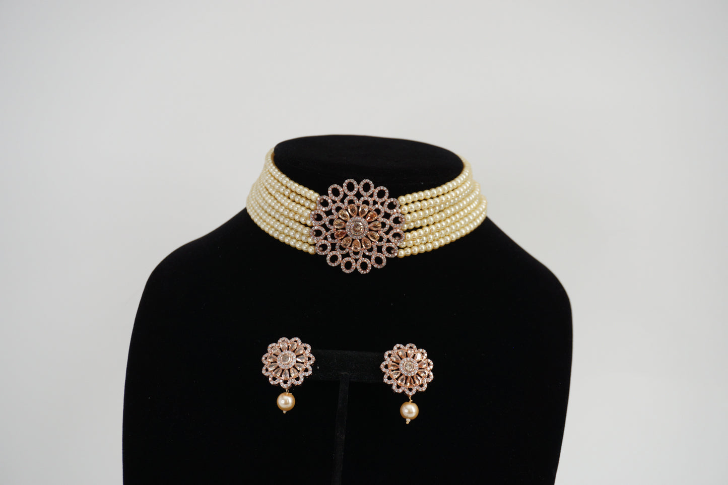 Round Choker Set