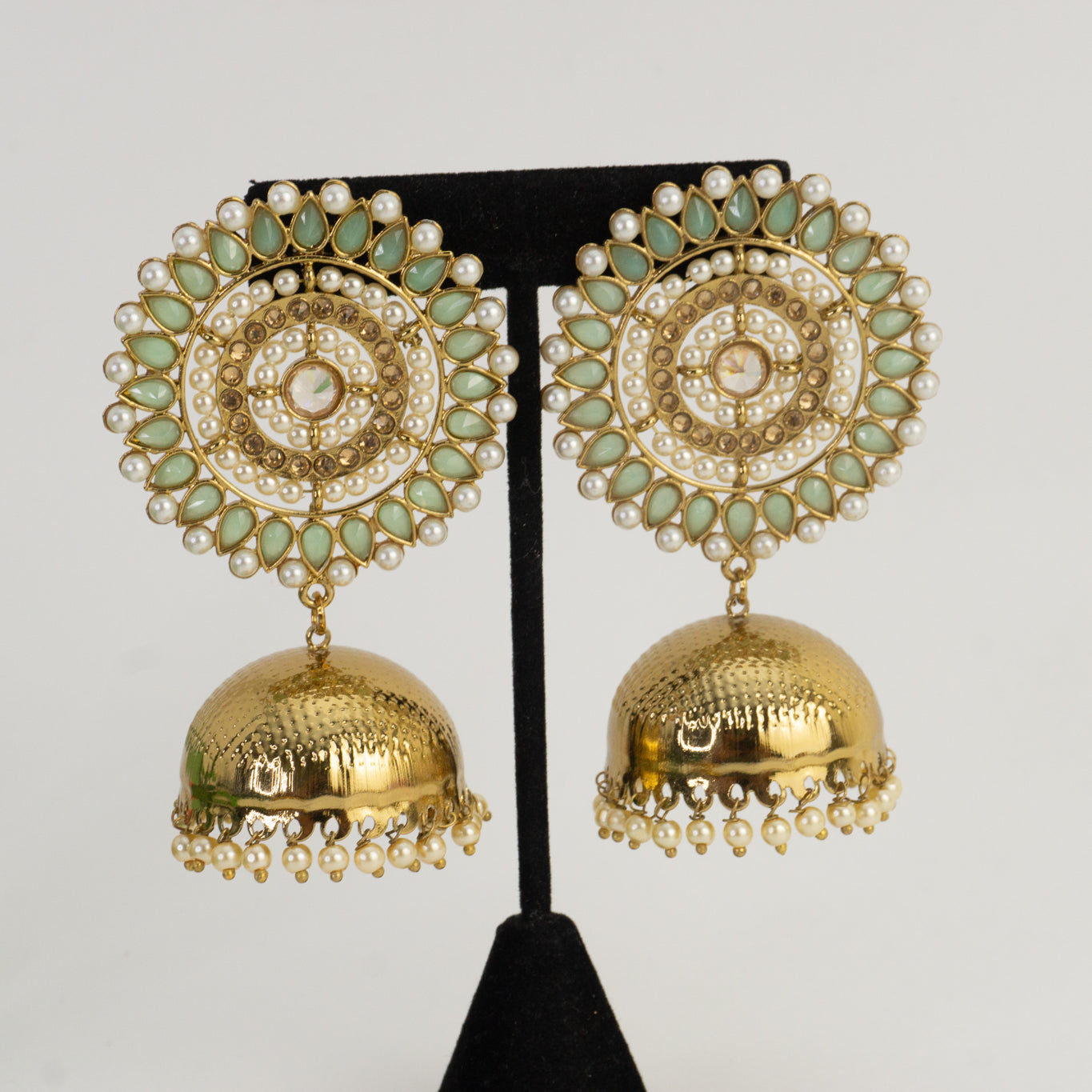 Jhumkas légers