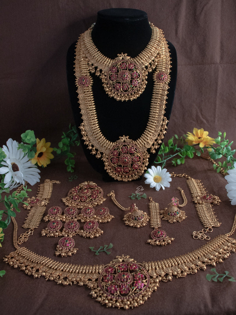 Traditional Lakshmi Bridal Set..