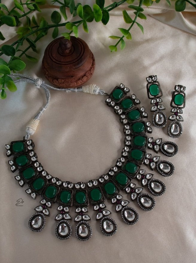 Classic Short Necklace set - Elastories