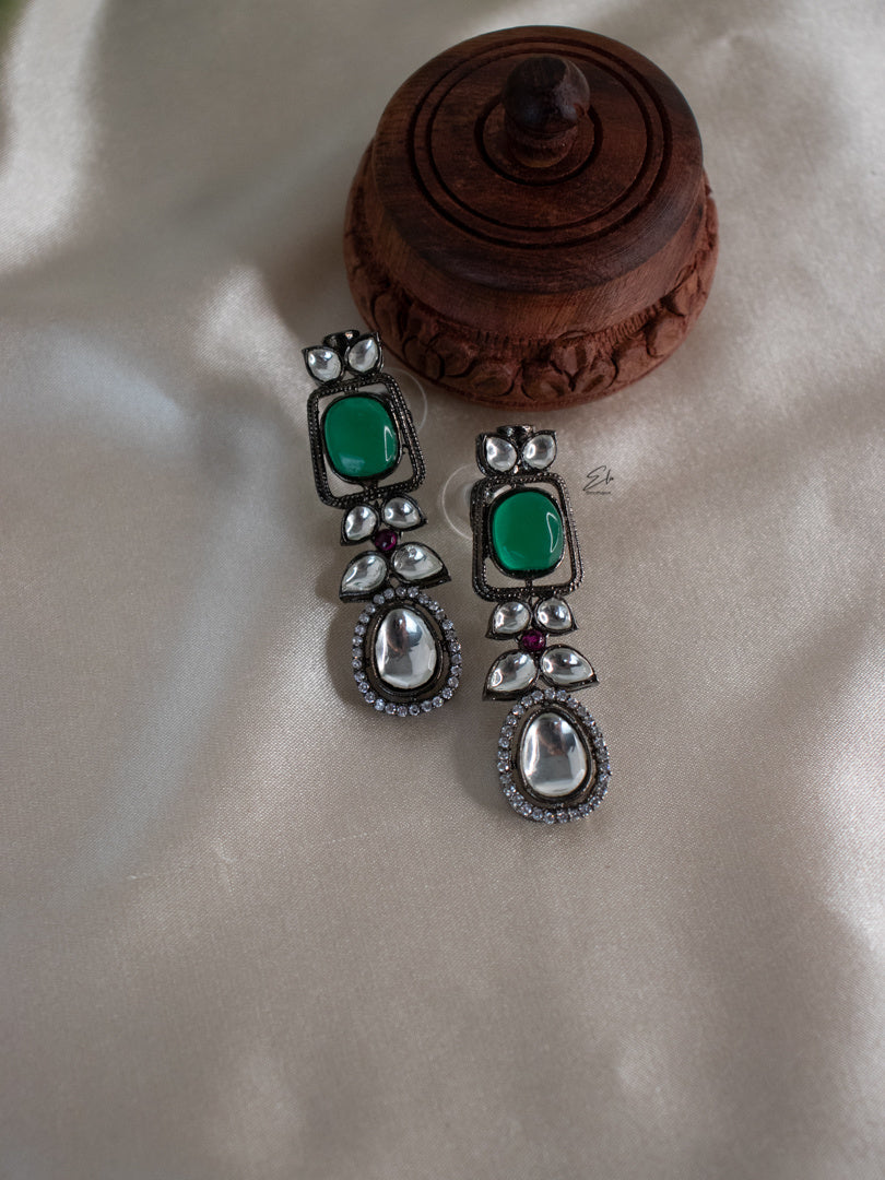 Classic Short Necklace set - ElastoriesClassic Short Necklace set - Elastories