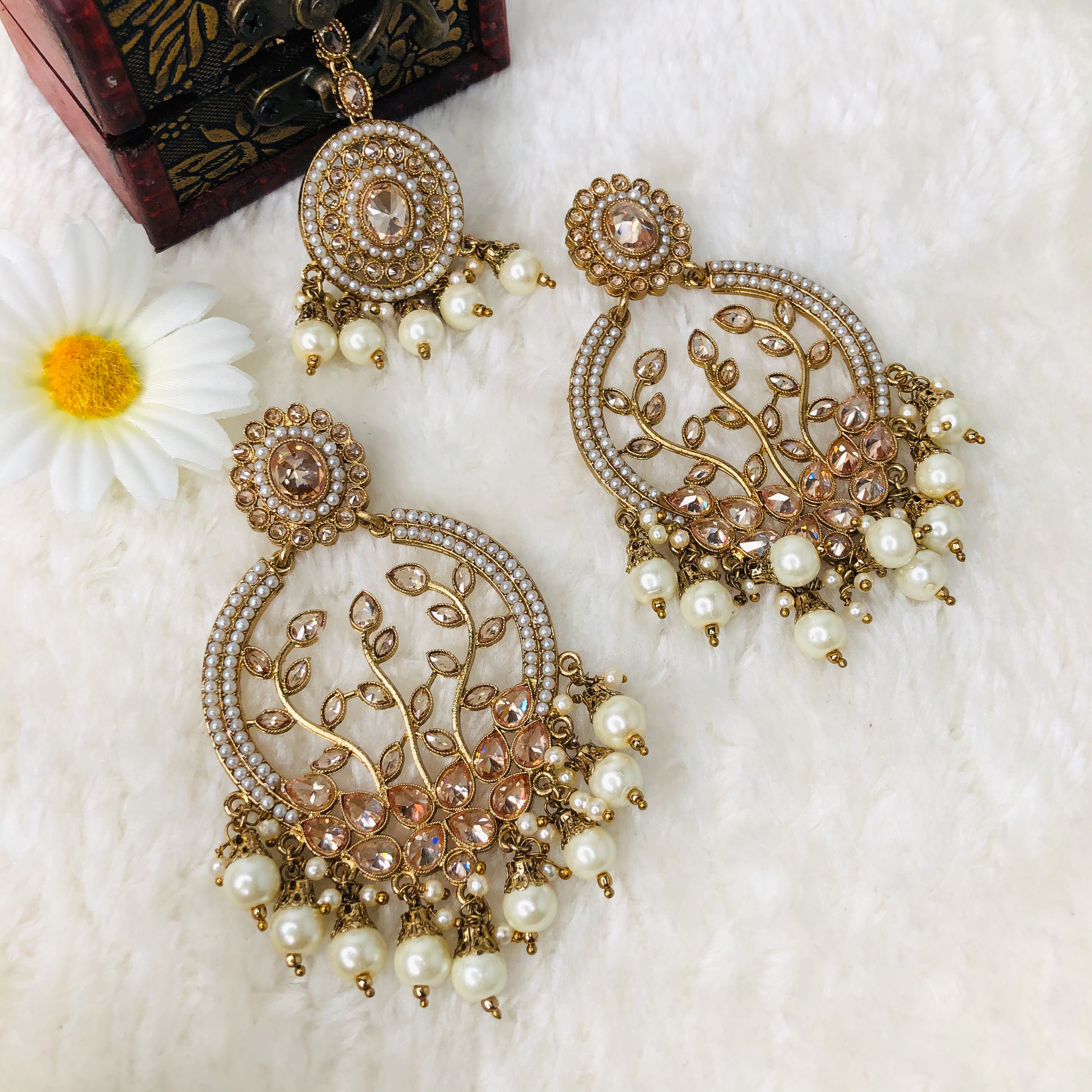 Boucles d'oreilles Polki avec Tikka