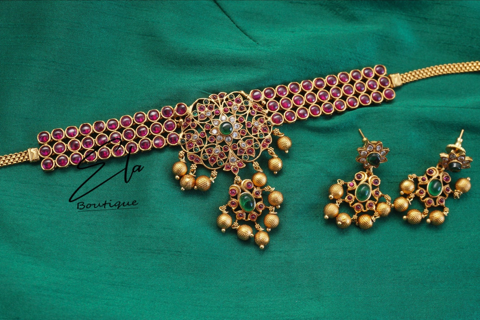 Premium Kemp High Neck Choker - Ruby & Green