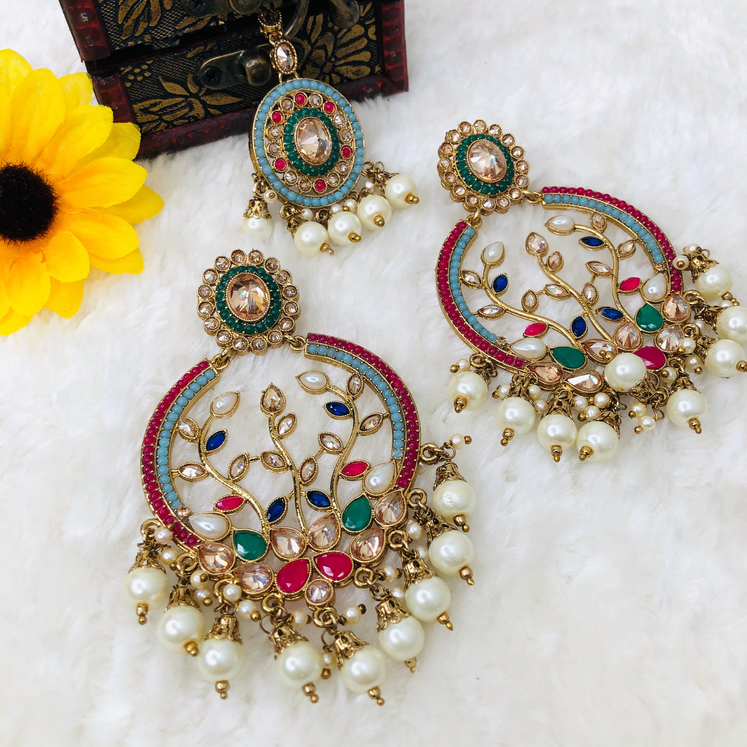 Boucles d'oreilles Polki avec Tikka