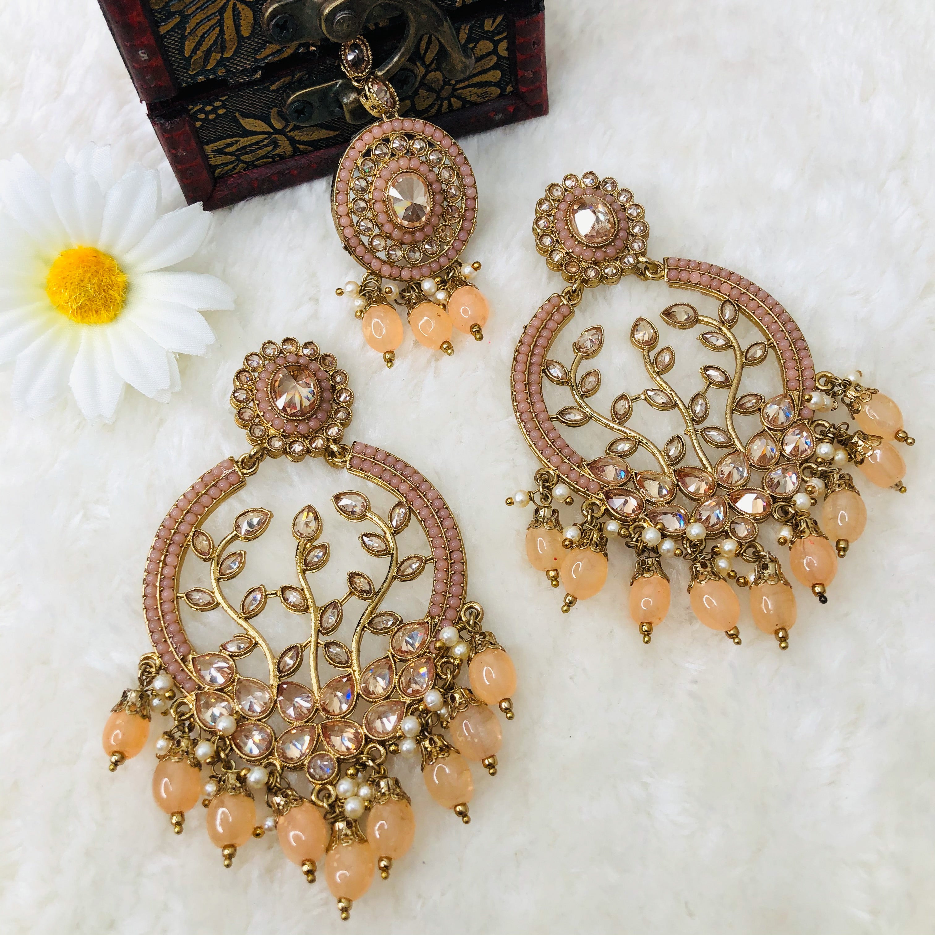 Boucles d'oreilles Polki avec Tikka