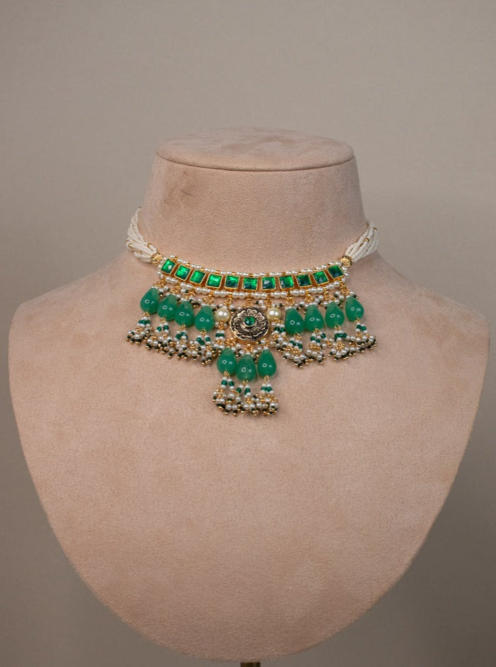 Aadhavi - Choker Set