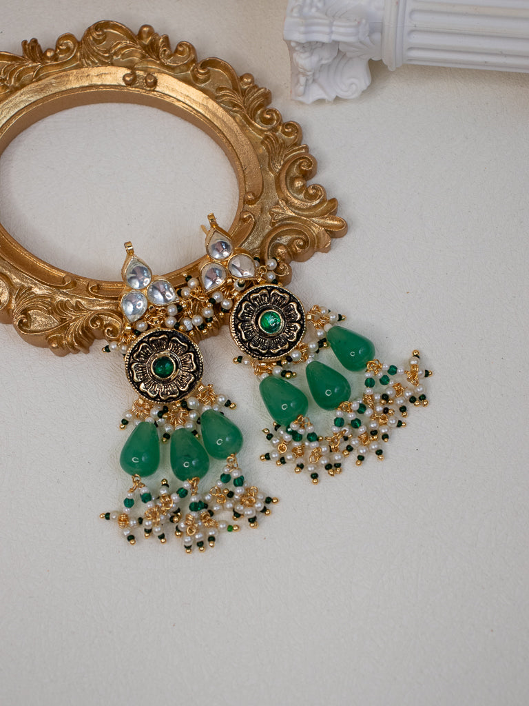 Aadhavi - Choker Set only earring