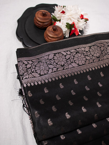 Black Semi Banaras - S010