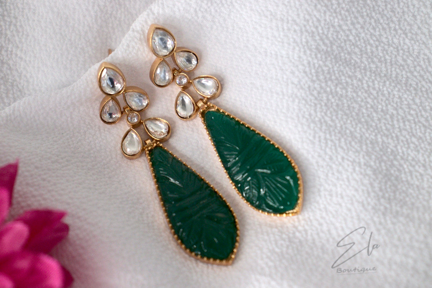 Kundan Classic Earring With Gold Plating